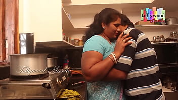 Indian Aunty Affair With a Teen Boy